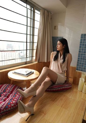 年轻的婶子_1080高清迅雷在线观看