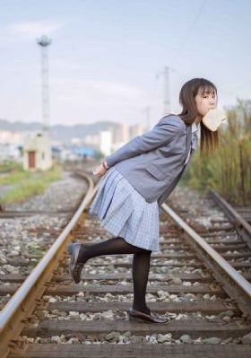 《离婚女人》电影完整版_高清字幕版在线播放