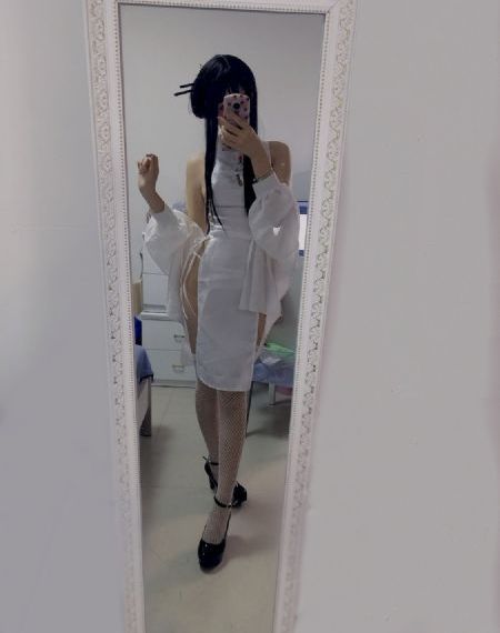 《美丽邻居》电影免费观看_1080P高清迅雷在线观看