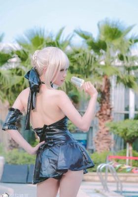 少妇羞涩呻吟乳沟偷拍视频_迅雷在线观看