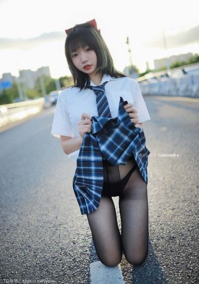 《千与千寻》普通话版免费观看_高清电影在线观看